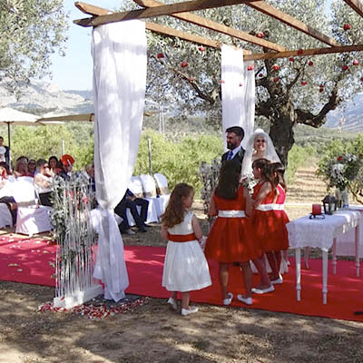 Casament rústic a Els Olivers a Horta de Sant Joan Parc Natural Els Ports decoració MASBA Terra Alta