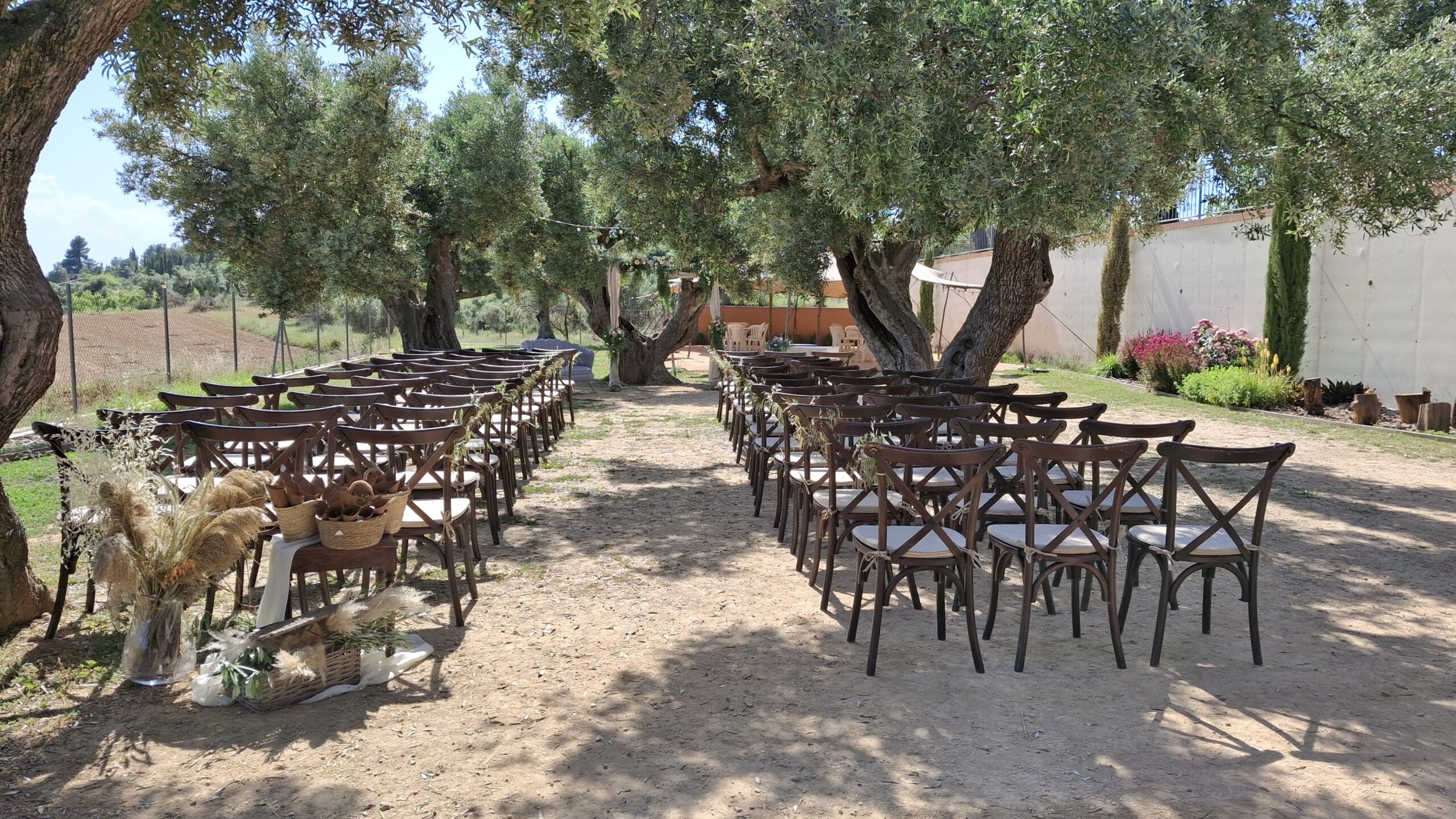 Cerimònia de casament a Masia Els Olivers