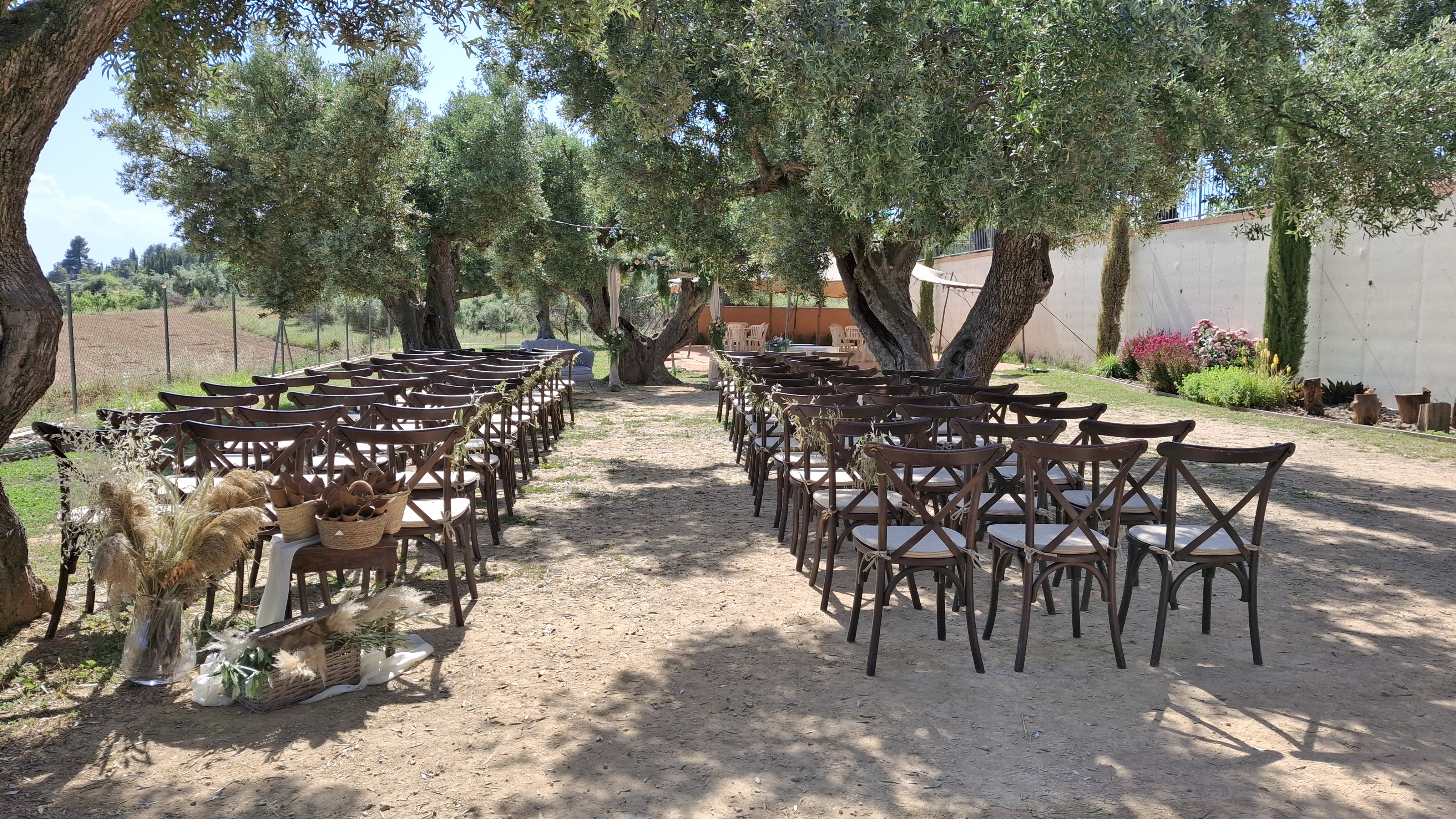 Cerimònia de casament a Masia Els Olivers